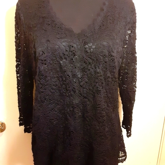 💜5/$25💜 Roz & Ali Lacey double layer size med. - Picture 3 of 6